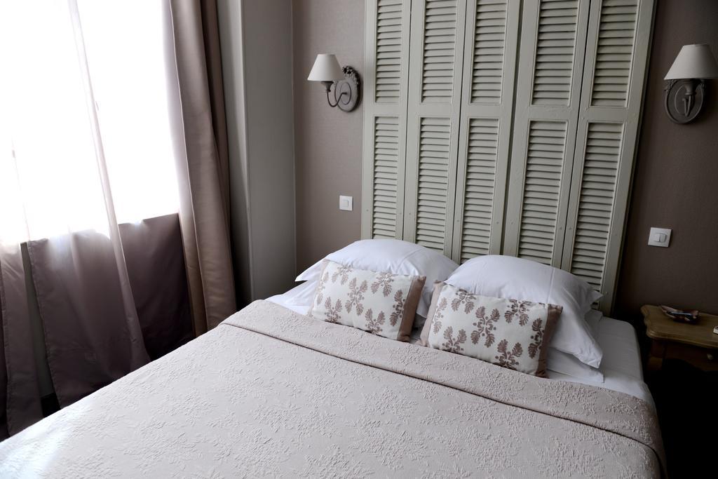 La Maison D'Hotes De Saint Leger Bilik gambar